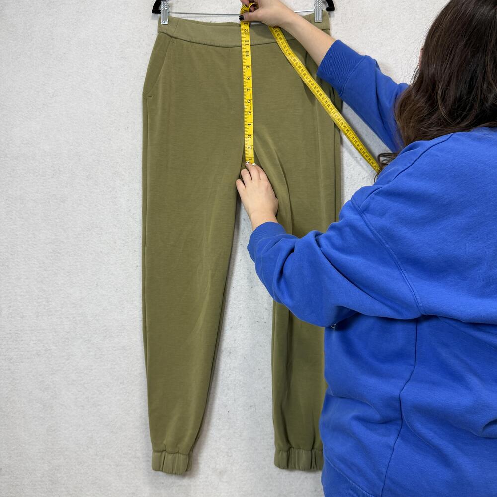 Lululemon Jogger Pants Womens 8 Green Elastic Cuff Pockets Lounge Athletic - Picture 4 of 9
